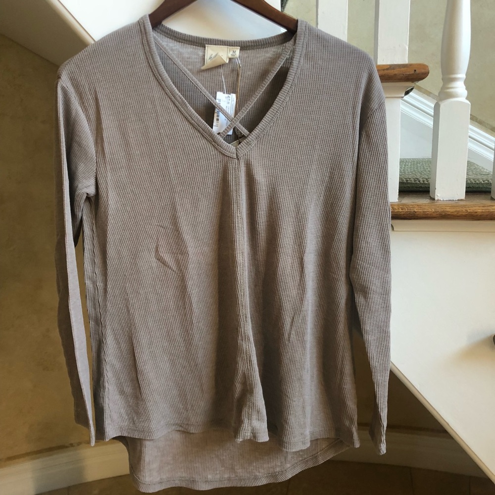 White Crow Women’s Waffle Sweater NWT